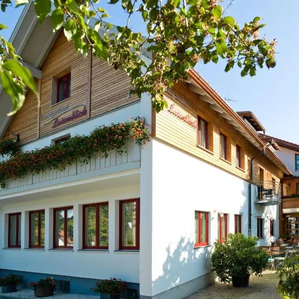 Landgasthof Lusenblick, hotel v destinaci Grafenau