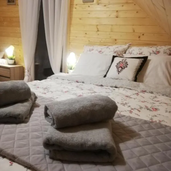 GRABSKA OSADA APARTAMENTY - 100m od Suntago Park-domki ogrzewane całoroczne, hotel v destinaci Mszczonów