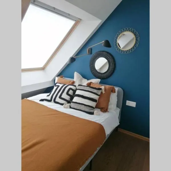 GREEN HILL apartment with a view to Lagoon, hotell i Juodkrantė