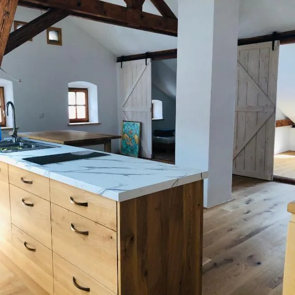 Ambiente & Comfort im historischen Anwesen, hotel em Walting