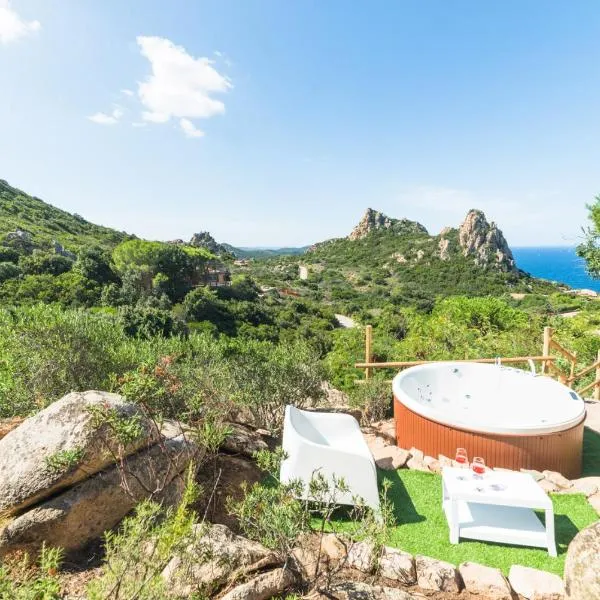 villa aloe 2, hotel v destinácii Costa Paradiso