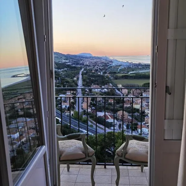 La Casa Di Torre Di Palme, hotel u gradu 'Monterubbiano'