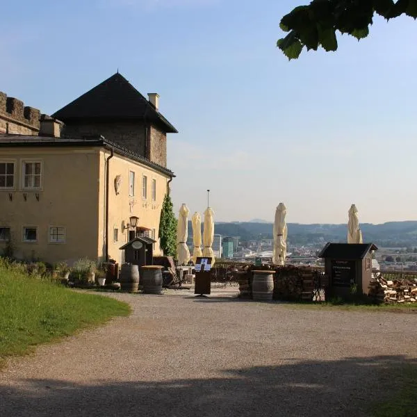 Stadtalm Naturfreundehaus, hotel v Salcburku