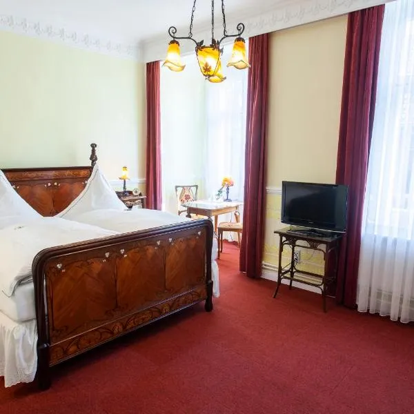 Hotel Goldener Löwe, hotel en Kevelaer