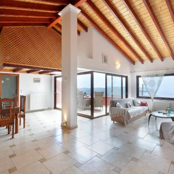 Golden fox Villa, hotel v destinaci Lákones