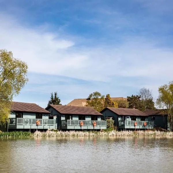 The Vale Golf & Country Club、Bishamptonのホテル