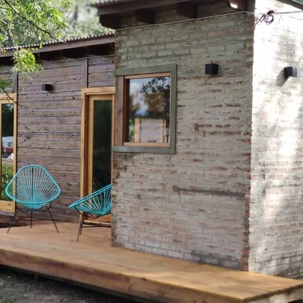 Cabaña La Soñada, aire puro y naturaleza, hotel di Ranchos