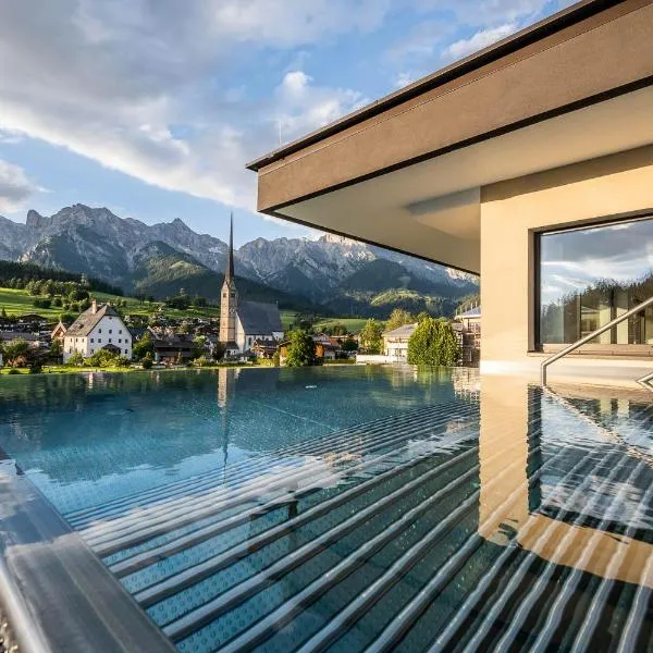 die HOCHKÖNIGIN - Mountain Resort, hotel en Maria Alm am Steinernen Meer