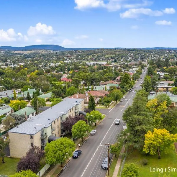 TC GARDENS 11, hotel in Armidale