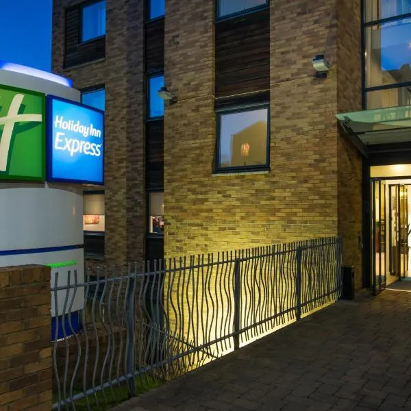 Holiday Inn Express Hemel Hempstead by IHG, hotell i Hemel Hempstead