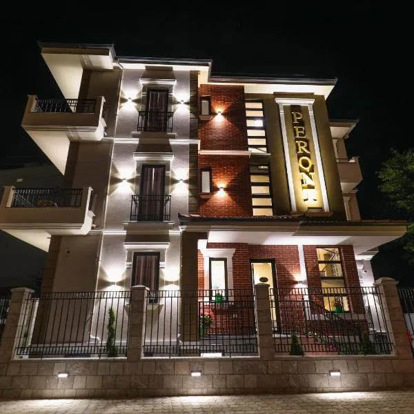 Hotel Peroni, hotel in Korçë