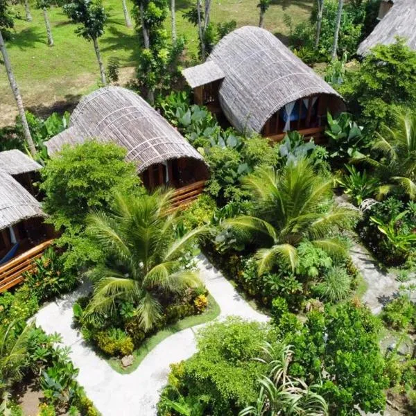 Lagoona Beach Bungalows - Eco Resort Batukaras, viešbutis mieste Batukaras