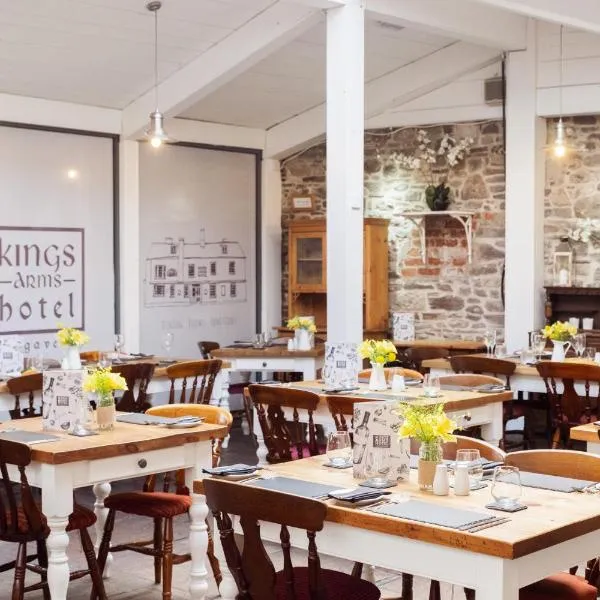 The Kings Arms Hotel, hotell i Abergavenny