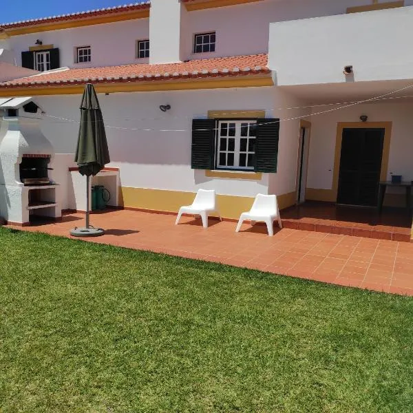 Ergobeach House, hotel v destinaci Almograve