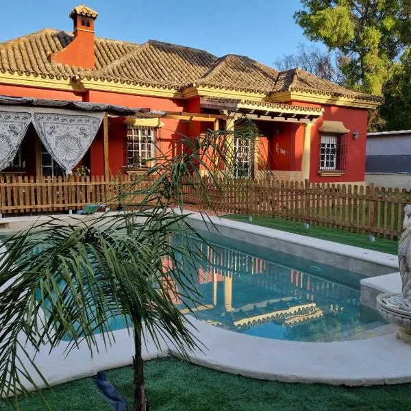 VACACIONES DE LUJO.CHALET PISCINA Y PLAYA.EL PUERTO, hotel v destinaci El Puerto de Santa María