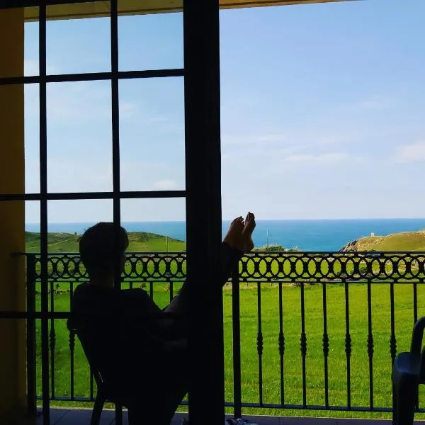 APARTAMENTOS EL SOLO, hotel en Santillana del Mar