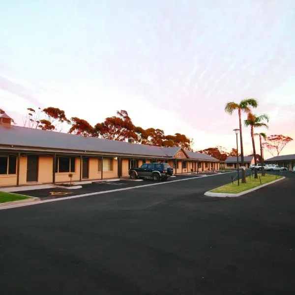 Sundowner Motel Hotel, hotel em Whyalla