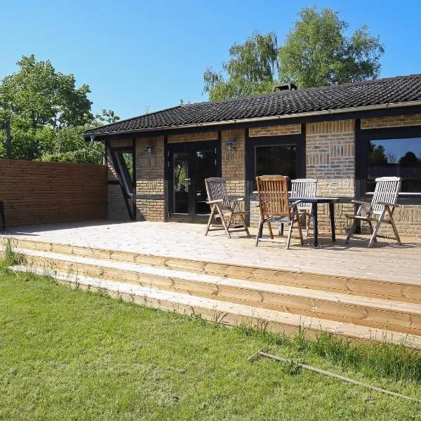 Charming Harbor Cottage-By Traum, hotel en Jægerspris