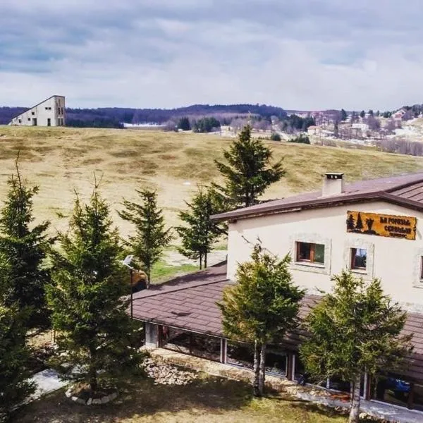 La Popasul Cerbului, hotel v destinaci Semenic