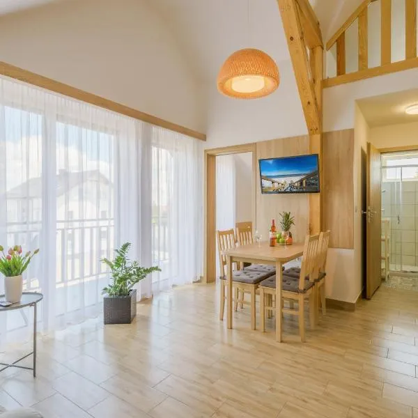 APARTAMENTY PIAMOLA Willa Zacisze Kąty Rybackie, hotel v destinaci Kąty Rybackie