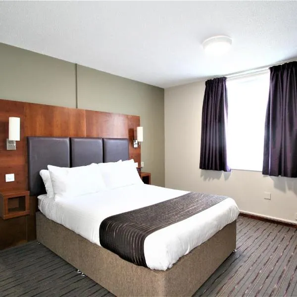 The Oakwood Hotel, viešbutis Glosteryje