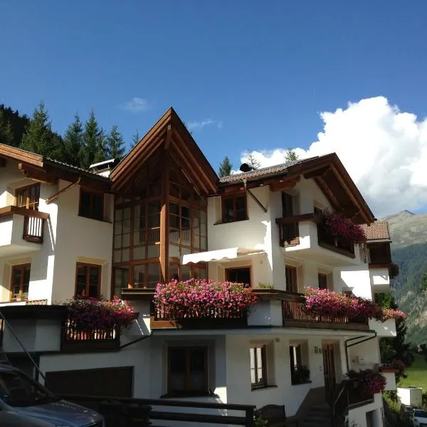 Apart Christa: Kaunertal şehrinde bir otel