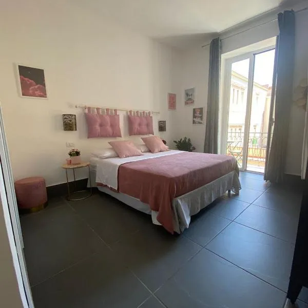 Le stanze dei desideri, hotel v destinaci Caserta