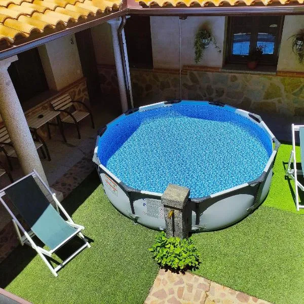 Los Laureles 2, hotel in Urda
