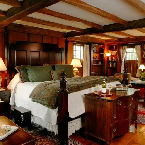 Captain's House Inn, hotel v destinaci Chatham