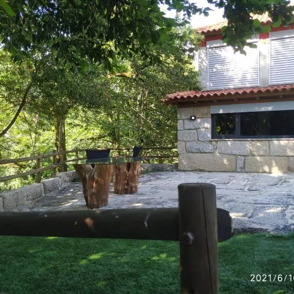 Casa das Andorinhas, hotel v destinaci Póvoa de Lanhoso