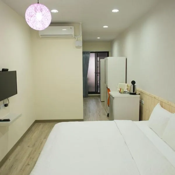 Didi House無人化自助入住#附車位有限須預約, hotel v destinaci Tchaj-nan