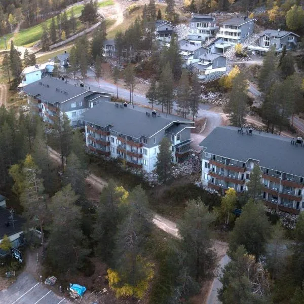 Ski-Inn PyhäSuites, hotel en Pyhätunturi