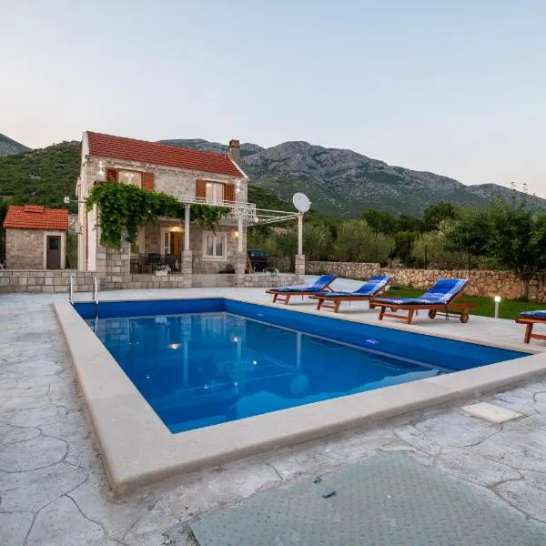 Villa Rustica, hotel u gradu 'Zavala'