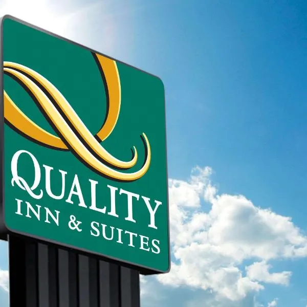 Quality Inn & Suites Wilsonville, hotell i Wilsonville