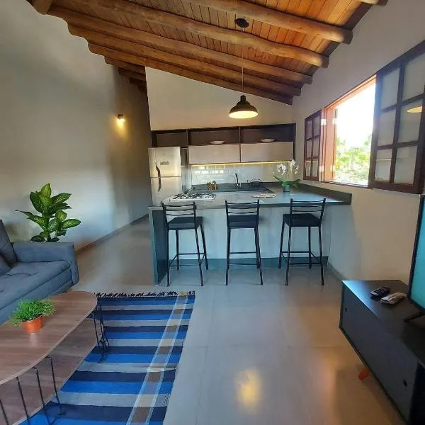 Mamanguá - Apto c/ piscina, 50mts da praia, cozinha, churrasqueira, ar con, WiFi, netflix, garagem