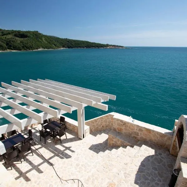 Royal Bay, hotell i Dobra Voda