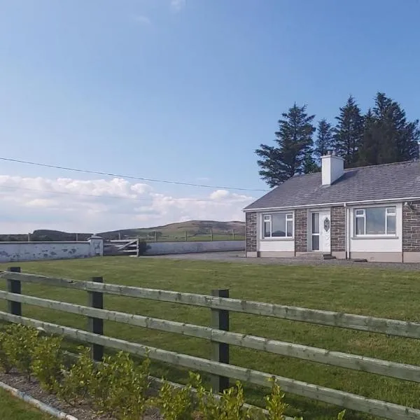Knockalt Cottage, hotel in Moville