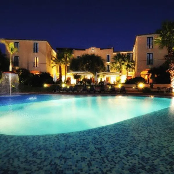 Hotel Arbatasar, hotel Àrbataxban