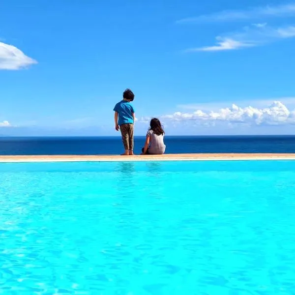 Villa Le Cannicelle, hotel in Villammare