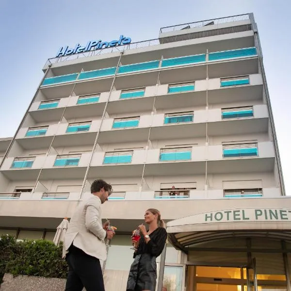 Hotel Pineta, hotel in Sottomarina