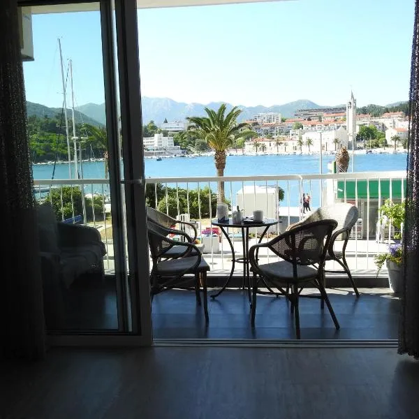 Apartment Fabry Riva Ploče, hotel a Ploče (Porto Tolero)