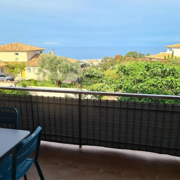 Les Terrasses de Sari, hotel v destinaci Sari Solenzara