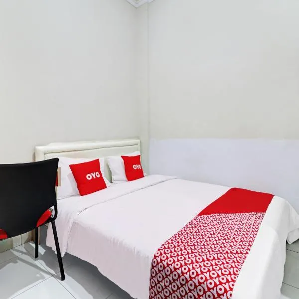 OYO 90452 Pillow Inn, hotel in Sumedang