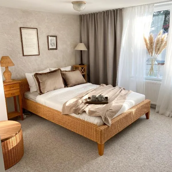 Naktakės apartamentai, hotel v destinaci Kupiškis