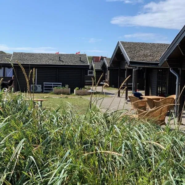 Fjand Badeby - Guesthouse, Cottages and Colony, hotel in Sønder Nissum