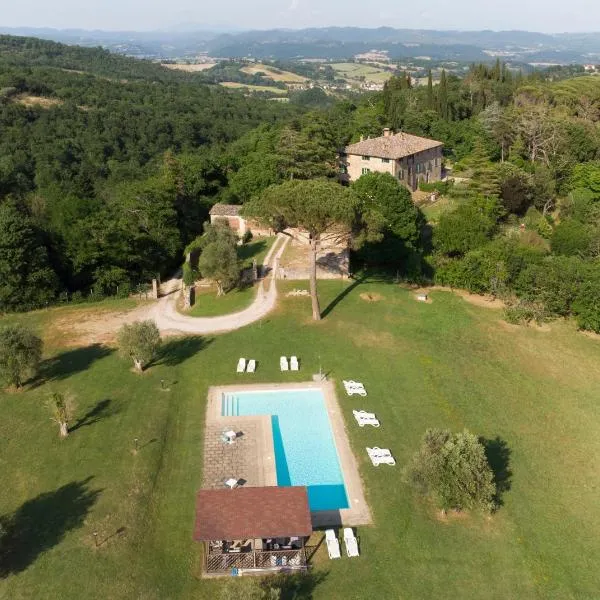 Country House La Casa Paterna – hotel w mieście Monte Santa Maria Tiberina