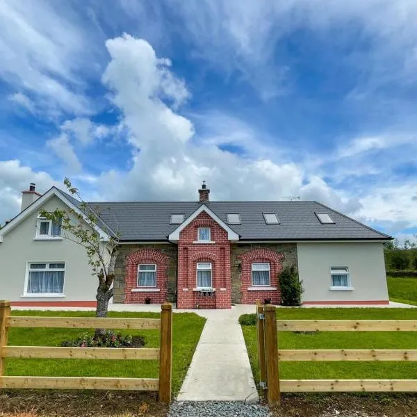 Drumlanaught Cottage Farnham, hotel v destinaci Cavan