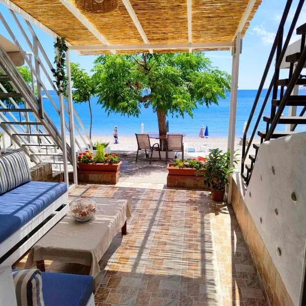 Sea Sound Haraki apartment, hotel in Charaki