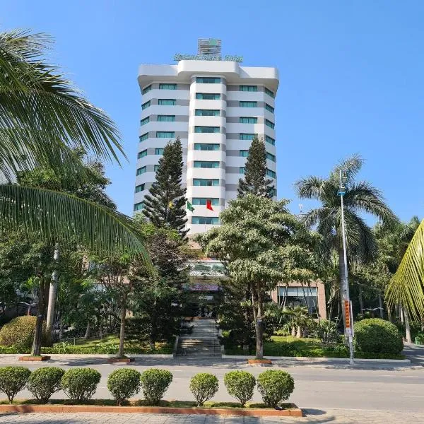 Halong Plaza Hotel, hotel a Hạ Long-öbölben