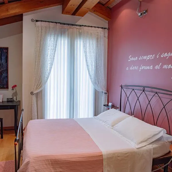 Rosa del Grappa, hôtel à Rosà